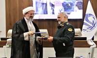 انعقاد تفاهم‌نامه همکاری میان دانشگاه قم و نیروی انتظامی/ زیرساخت‌های قانونی جهت اجرای این تفاهم‌نامه فراهم شده‌است