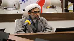 جامع‌نگری در عرصه‌های علمی، بارزترین ویژگی منظومه فکری رهبر معظم انقلاب است
