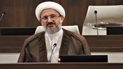 تسهیل روندهای اداری مربوط به انجمن‌ها و کانون‌های فرهنگی دانشجویی مورد تاکید همه مسئولین دانشگاه است