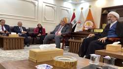 بازدید رئیس دانشگاه قم و هیأت همراه از دانشگاه سامرا