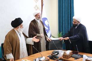  انعقاد تفاهم نامه مجتمع عالی تربیت مجتهد مدیر محمدیه با دانشگاه قم