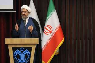 اساس دشمنی آمریکا مبارزه با اقامه دین در جهان است
