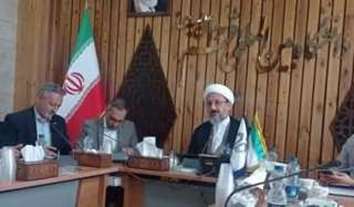  پیست دو و میدانی ویژه بانوان در دانشگاه قم به بهره برداری می‌رسد/ به سمت تأسیس نیروگاه برق خورشیدی درحال حرکت هستیم