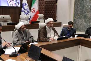   فعالیت در کانون‌ها و انجمن‌ها نباید مانع تحصیل و علم‌آموزی شود